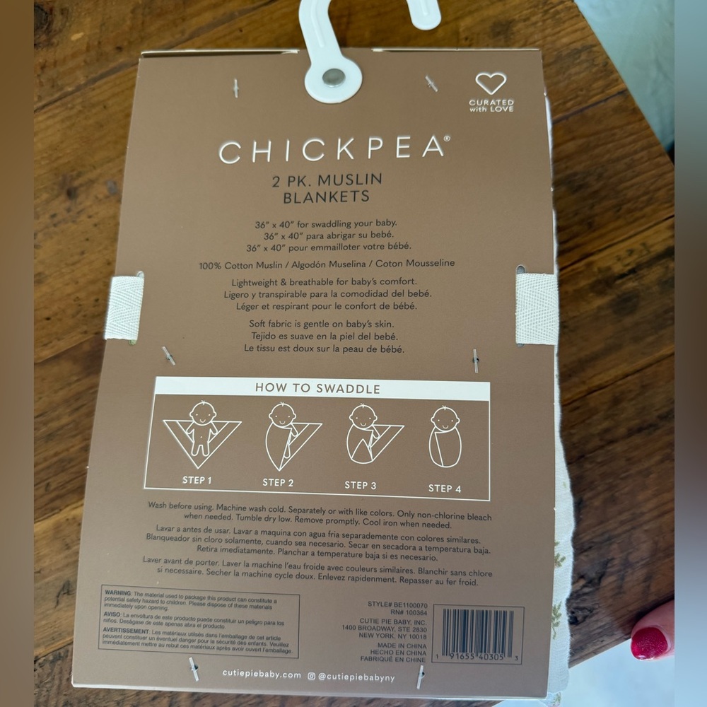 Chick Pea Muslin Swaddle Set - Picture 2 of 2